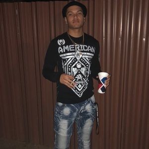 Meet your Posher, Jonathan